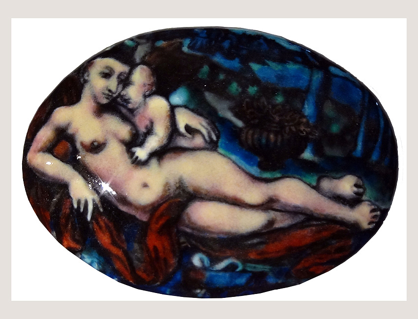 «Венера и Амур» (копия лиможской расписной эмали Леонардо Лимузена), 2013 г., медь, горячая эмаль, лиможская расписная эмаль, 9,5 х 13 см. Собственность автора.