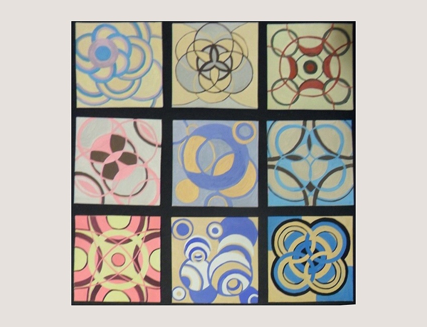 Плоскостная композиция в цвете с использованием элементов круга и других простых геометрических фигур. Преподаватель - Бондаренко А. М.